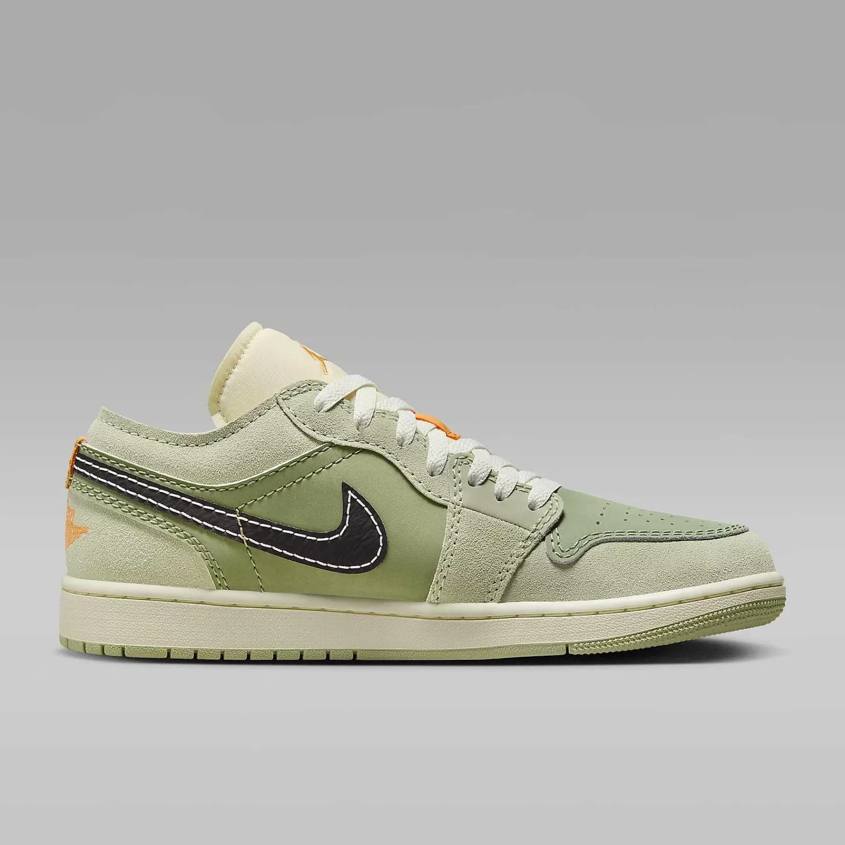 Lifestyle-Nike Lifestyle Air Jordan 1 Low Se Craft