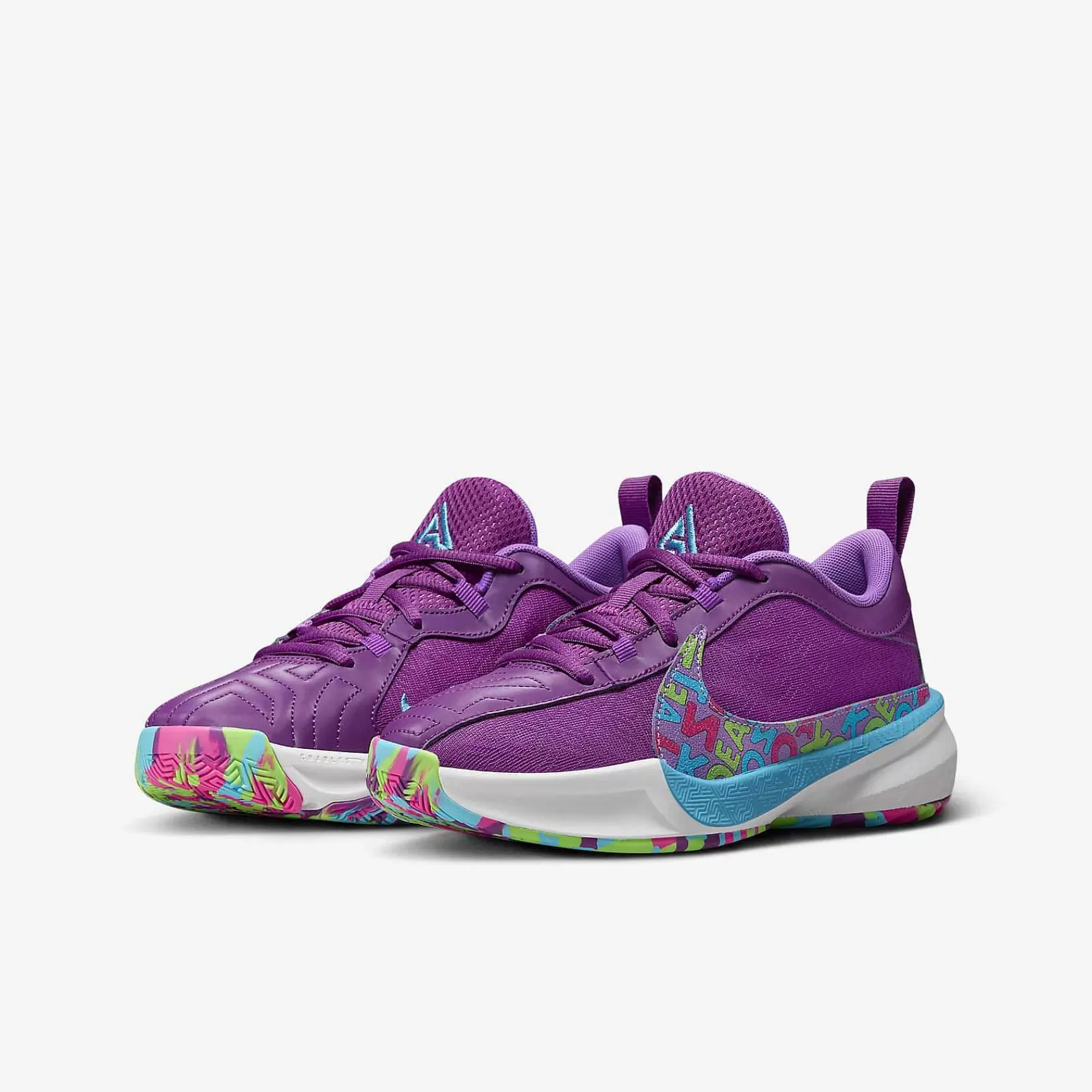 Basketball-Nike Basketball Freak 5