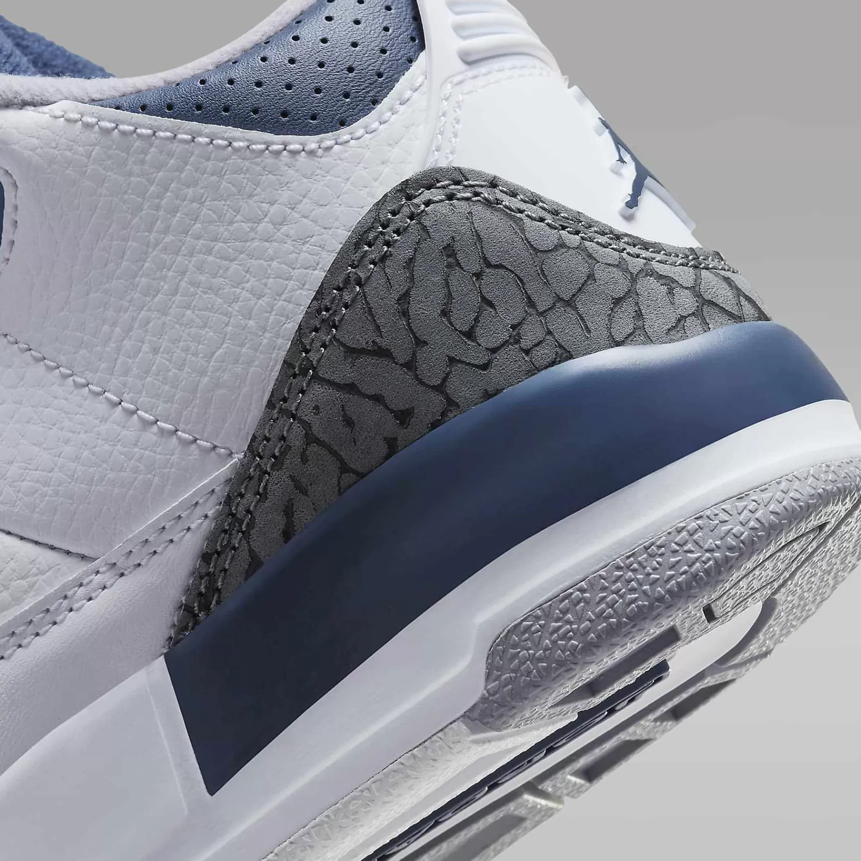 Lifestyle-Nike Lifestyle Jordan 3 Retro
