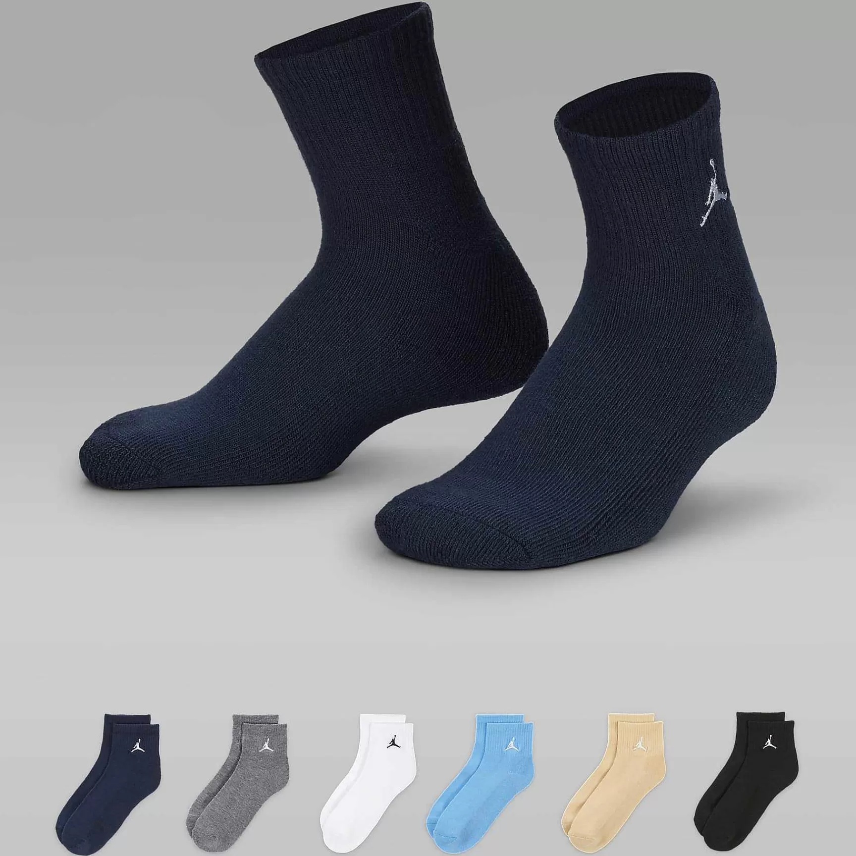Nike Jordan Everyday Essentials