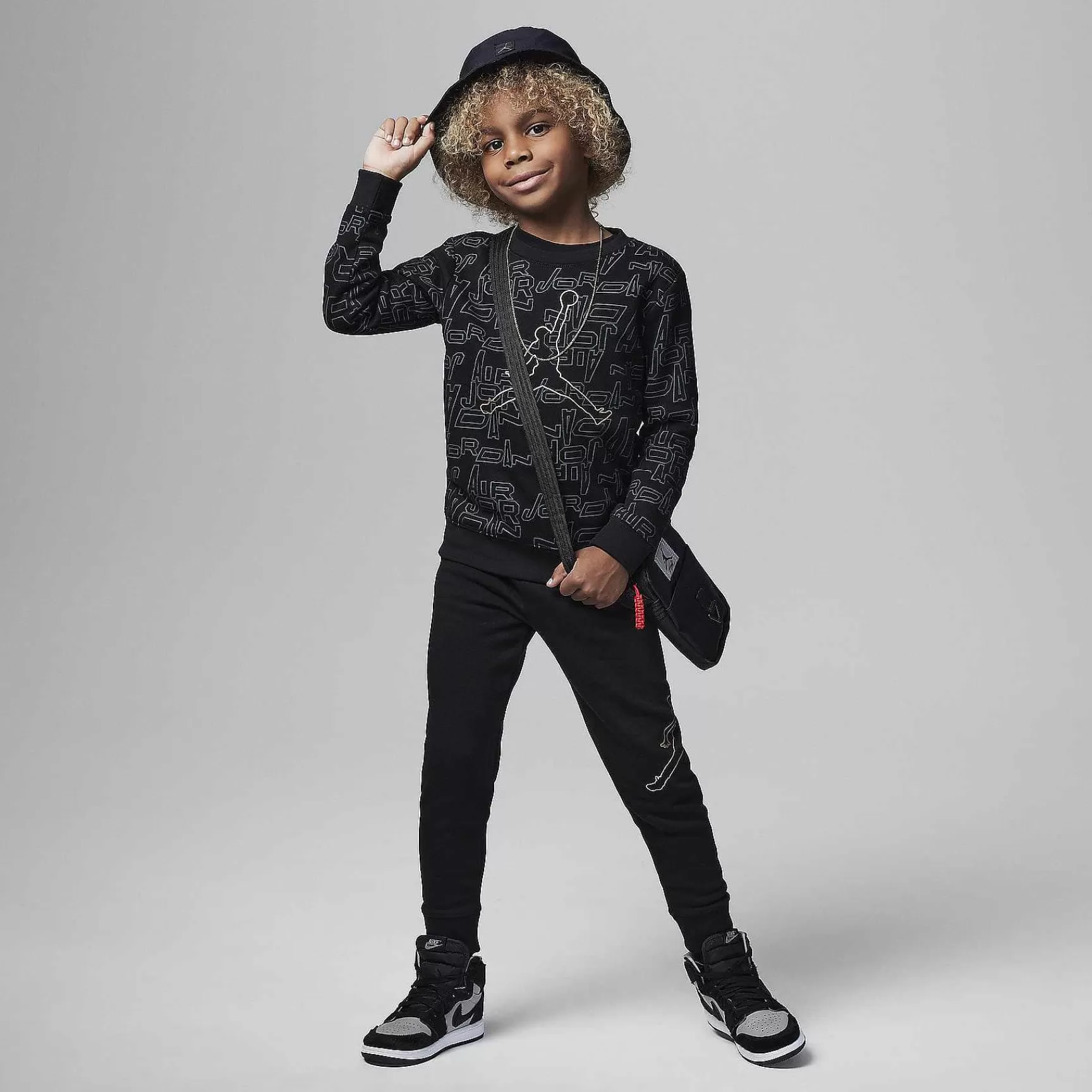 Cyber Monday Clothing-Nike Cyber Monday Clothing Jordan Take Flight And Gold Crew Set