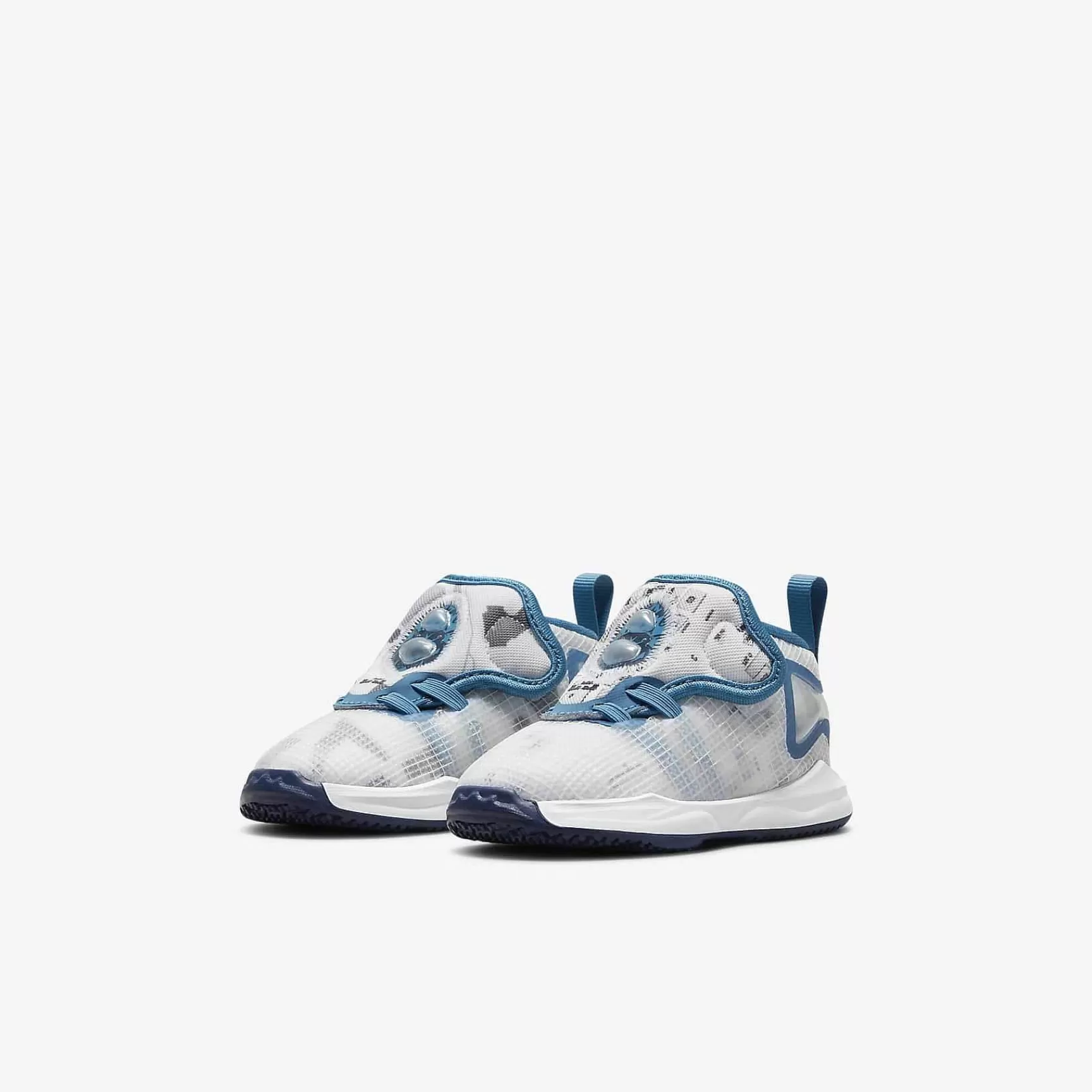 Basketball-Nike Basketball Lebron 19