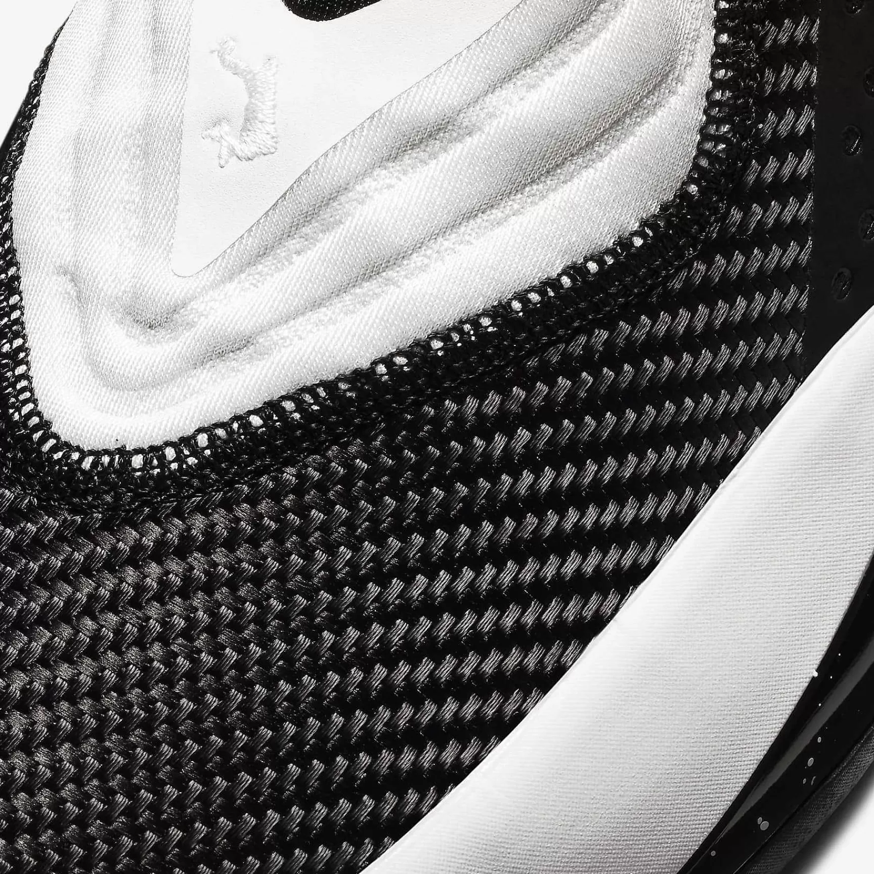 Basketball-Nike Basketball Lebron Soldier 14