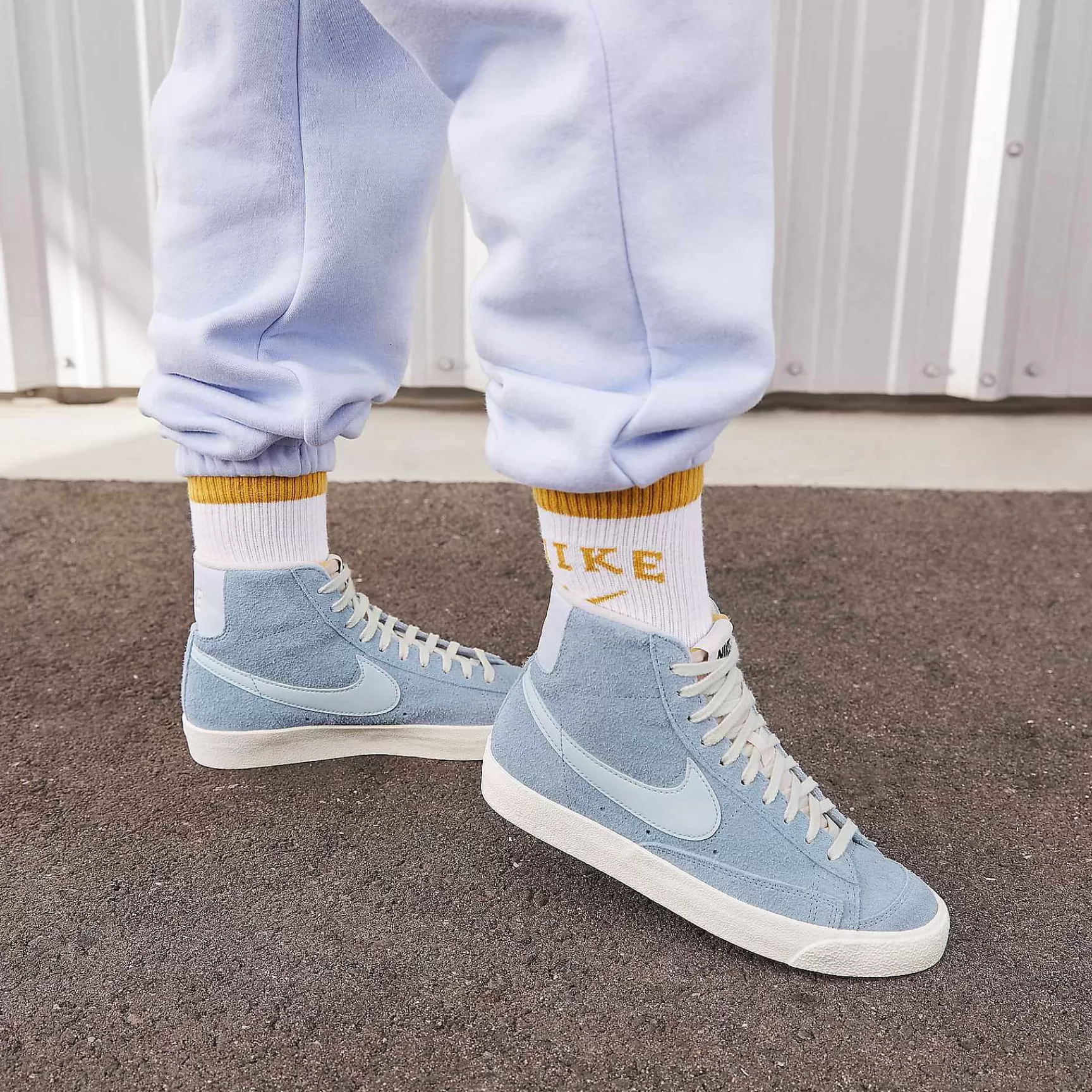 Dunks & Blazers-Nike Dunks & Blazers Blazer Mid '77 Vintage