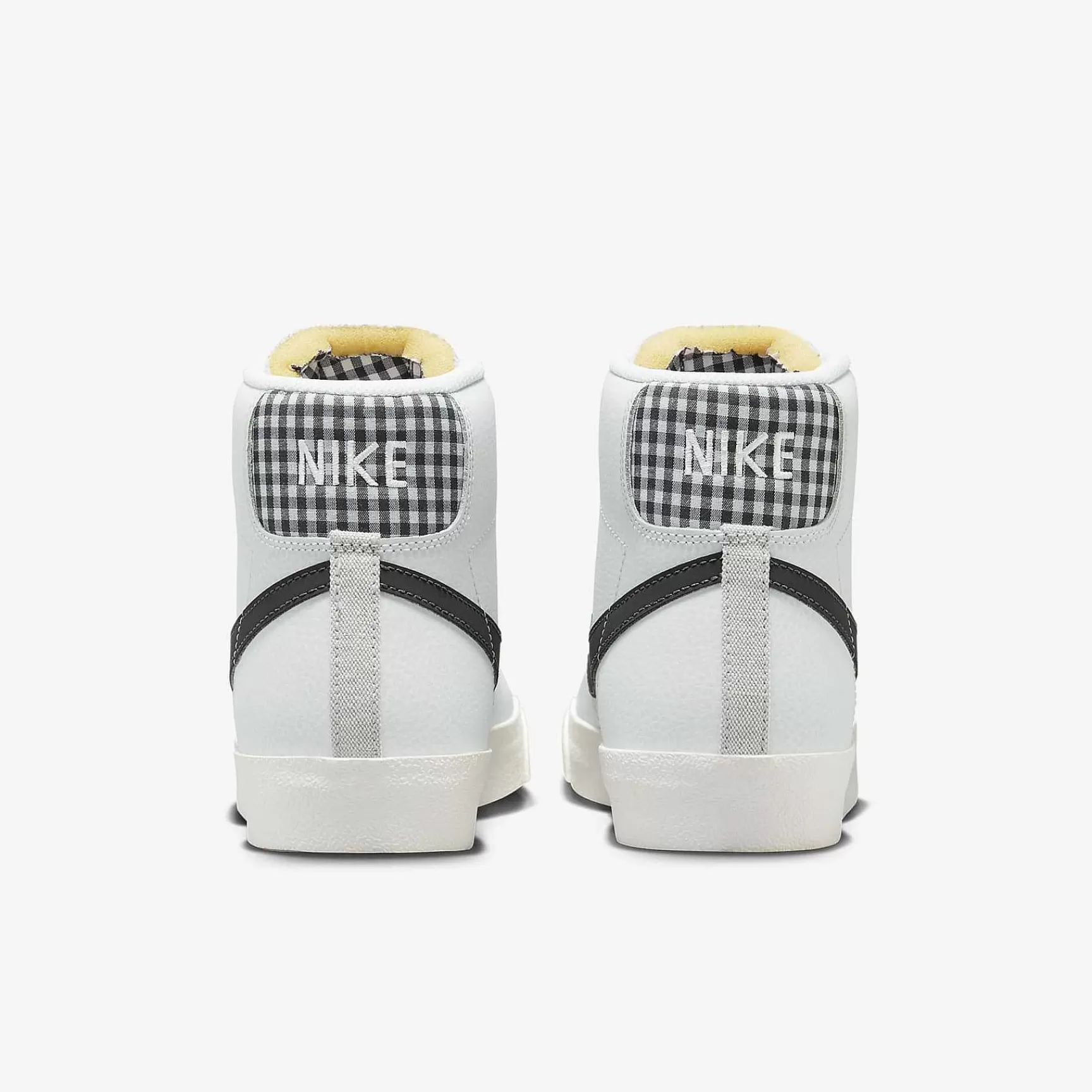 Dunks & Blazers-Nike Dunks & Blazers Blazer Mid '77 Vintage