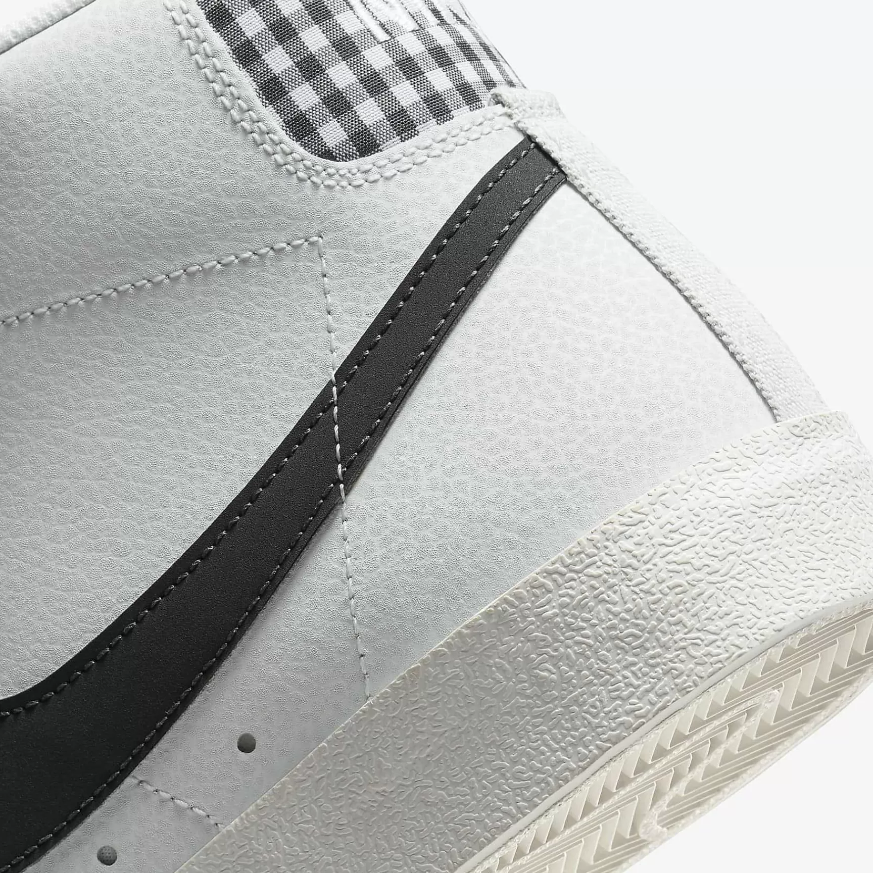 Dunks & Blazers-Nike Dunks & Blazers Blazer Mid '77 Vintage