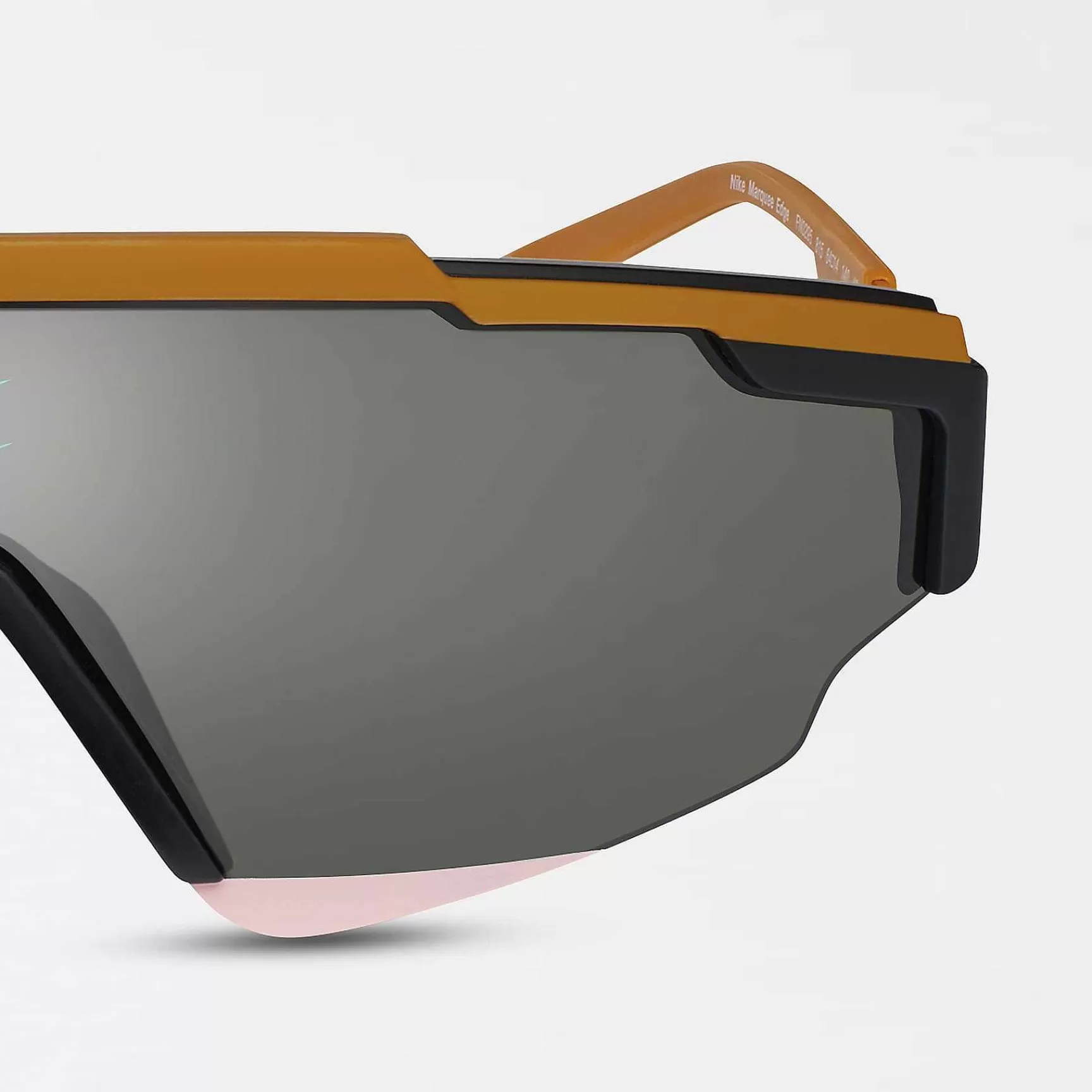 Nike Marquee Edge