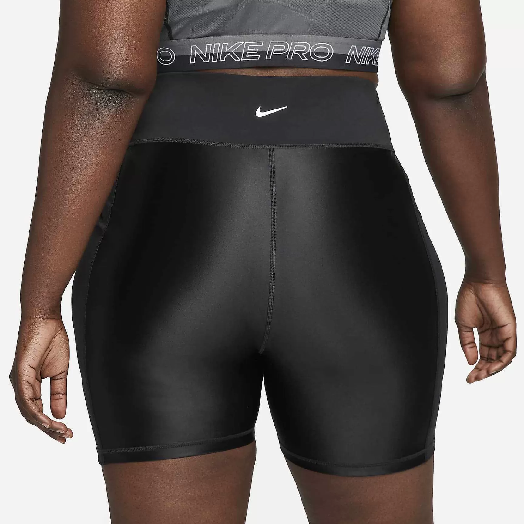 Plus Size-Nike Plus Size Pro