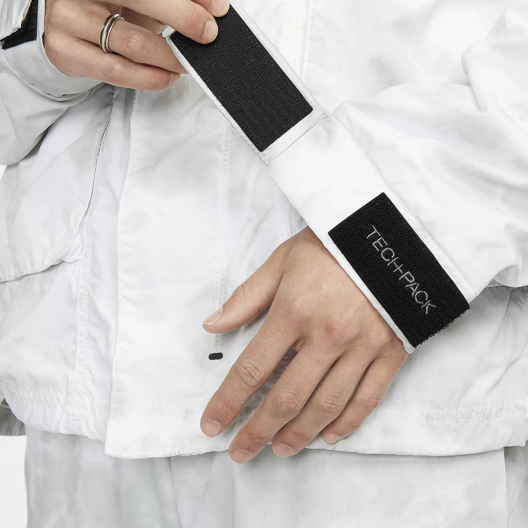 Cyber Monday Clothing-Nike Cyber Monday Clothing Sportswear Tech Pack