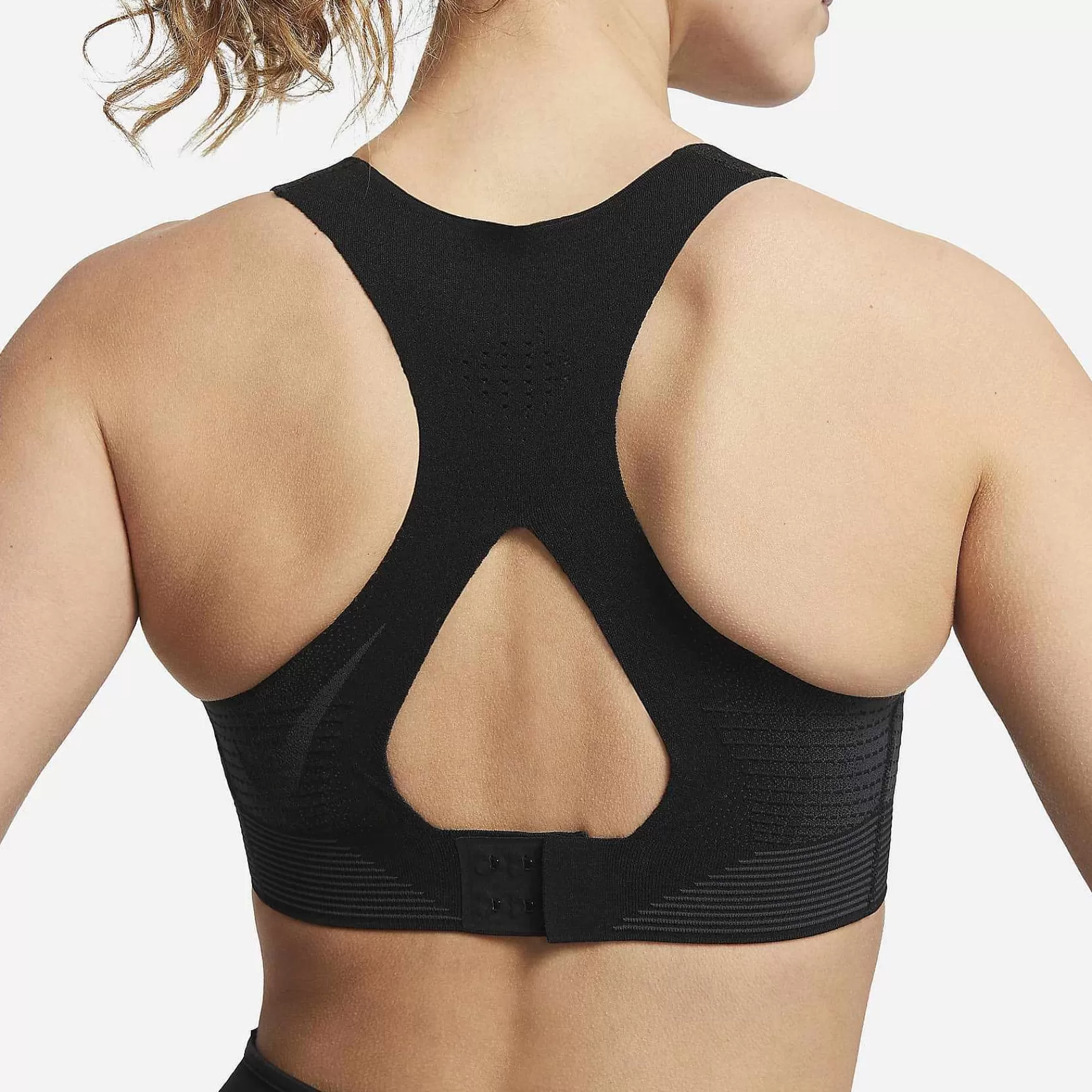 Bras-Nike Bras Swoosh Flyknit