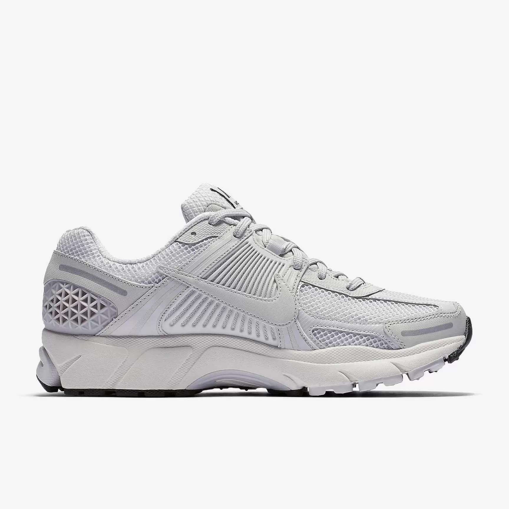 Lifestyle-Nike Lifestyle Vomero 5