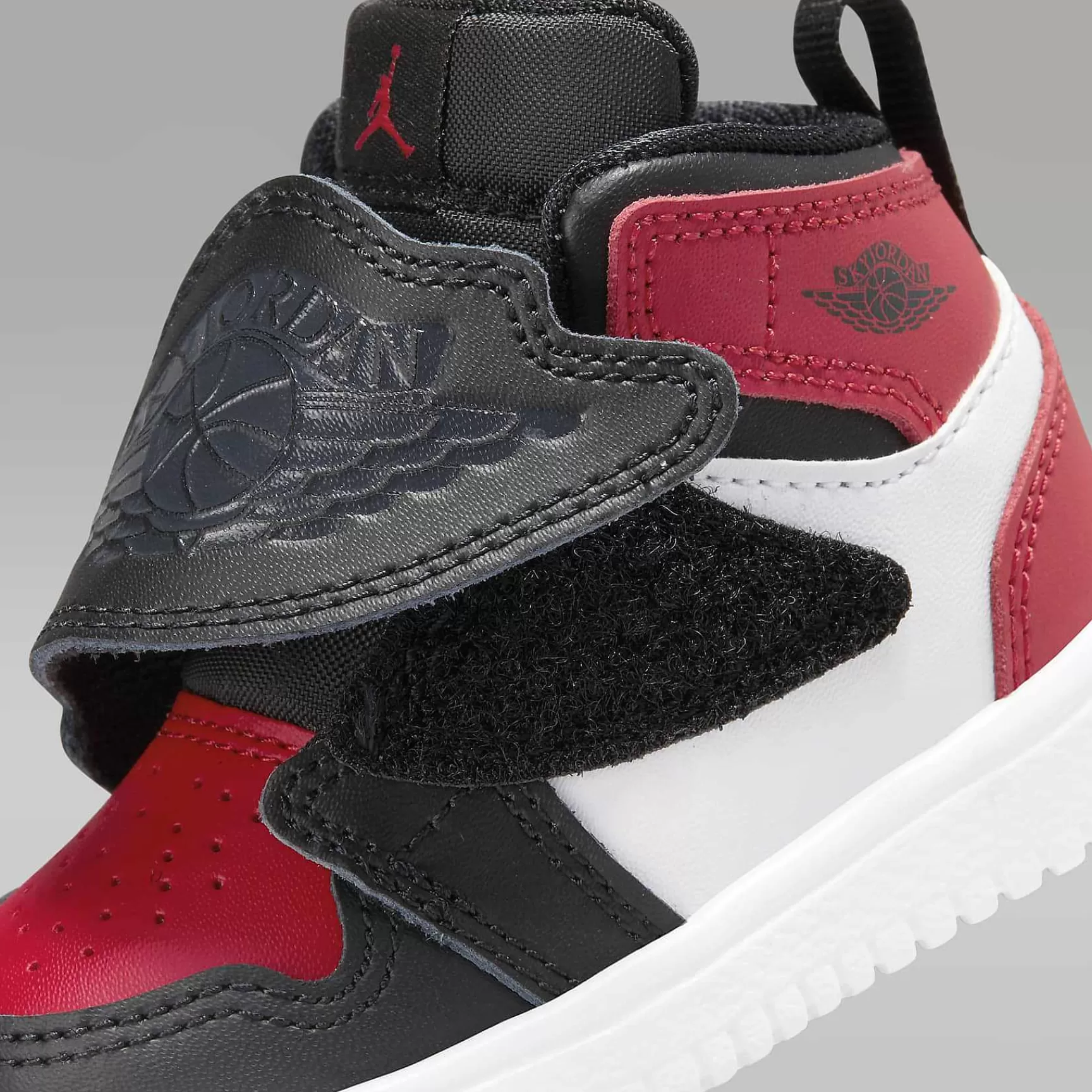 Jordan-Nike Jordan Sky Jordan 1